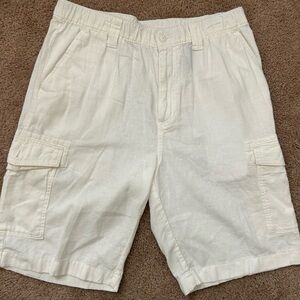 Roundtree & Yorke Men's Cargo Shorts - Cream